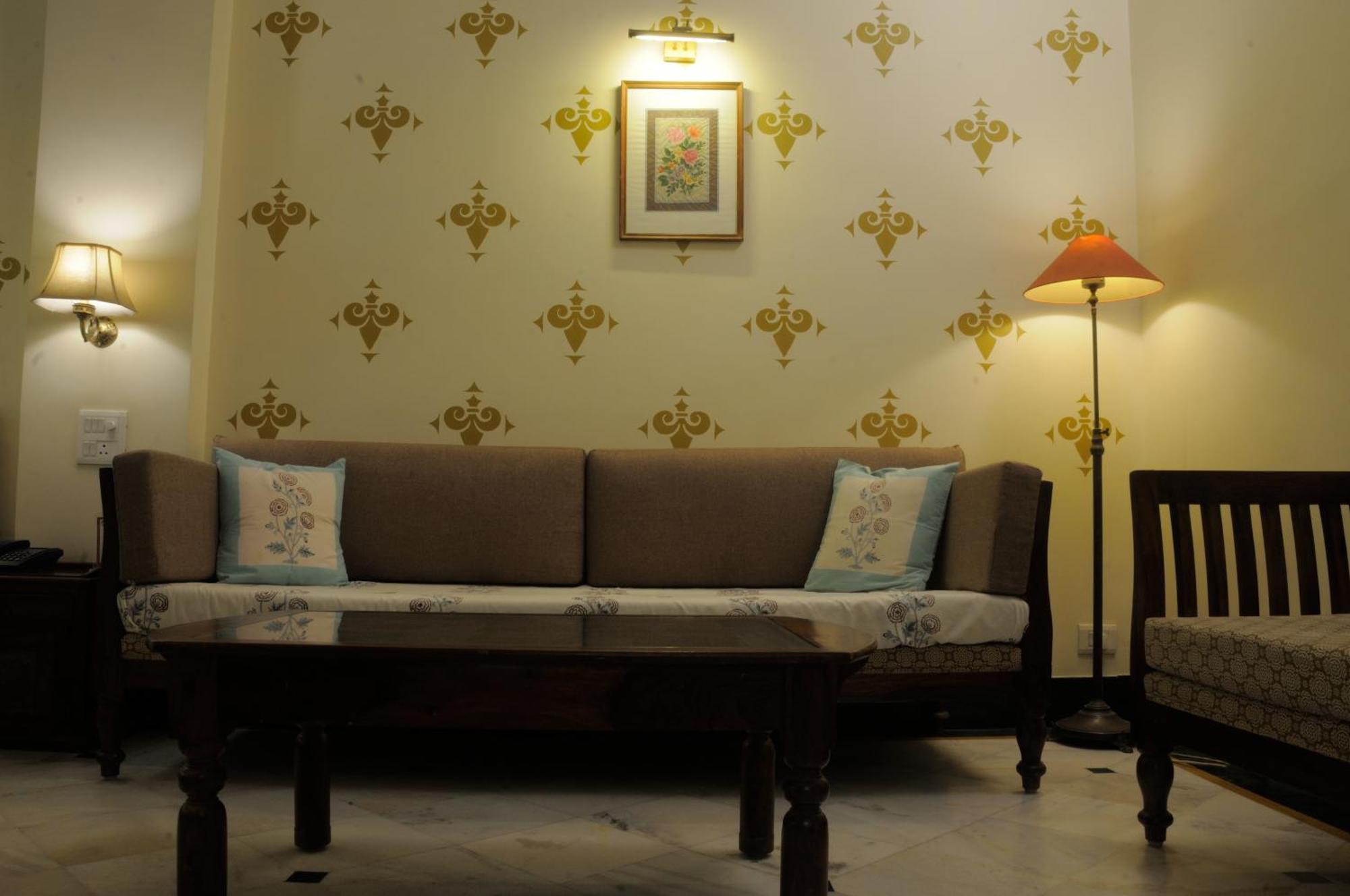 Hotel Arya Niwas Jaipur Luaran gambar